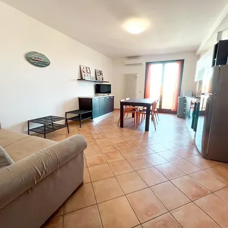 Cupra A 40 Mt Dal Mare Rif A793 Apartment Ortona