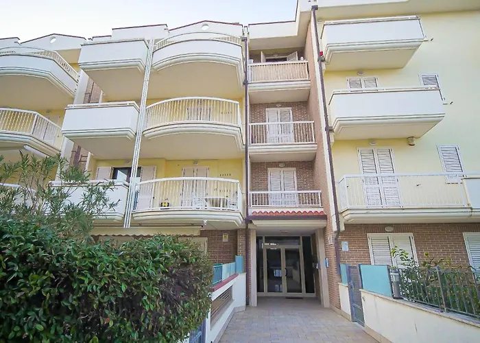 Cupra A 40 Mt Dal Mare Rif A793 Apartman Cupra Marittima